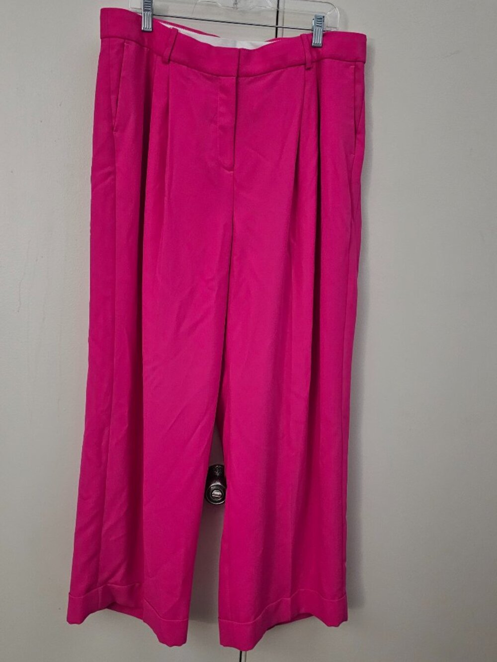 J. Crew Essential Wide Legged Pants in Bright Pink. Size 16